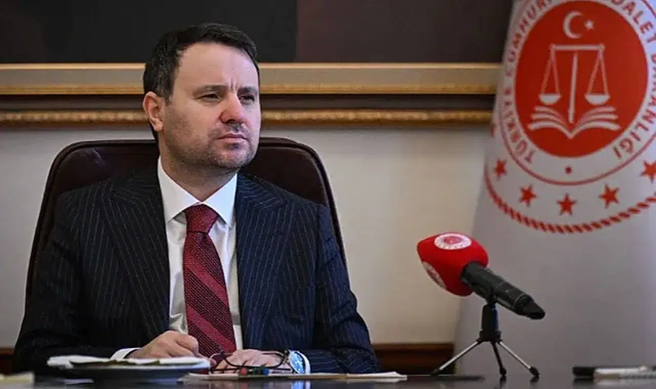 Bakan Gürlek: "Hakikati ortaya çıkarmak ve adaleti sağlamak için çalışmaya devam edeceğiz"