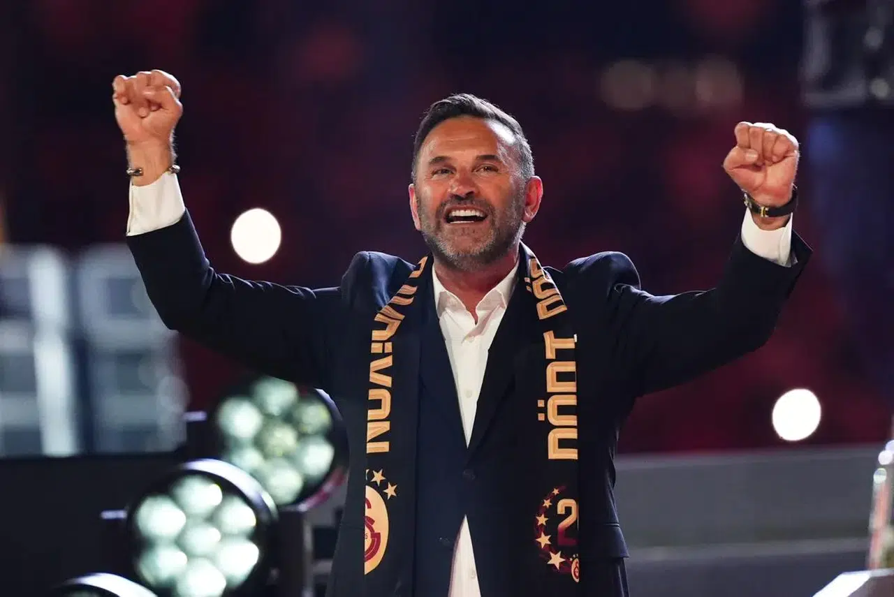 Galatasaray Teknik Direktörü Buruk: “Bizim için şampiyonluk normalleşti”
