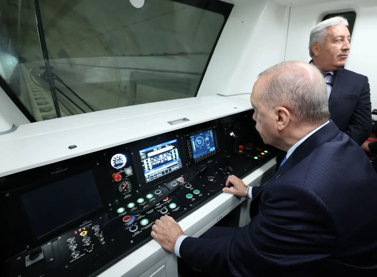 İstanbul’un metro ağı büyüyor: Halkalı-Arnavutköy hattı hizmete açıldı