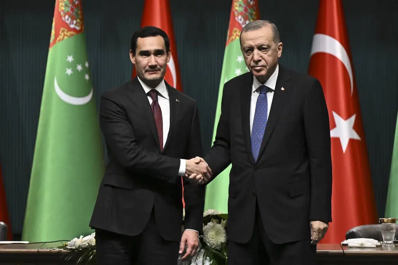 Cumhurbaşkanı Erdoğan, Berdimuhamedov ile görüştü