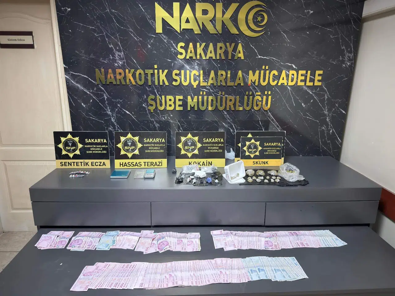 Sakarya’da uyuşturucu operasyonunda 2 kişi tutuklandı