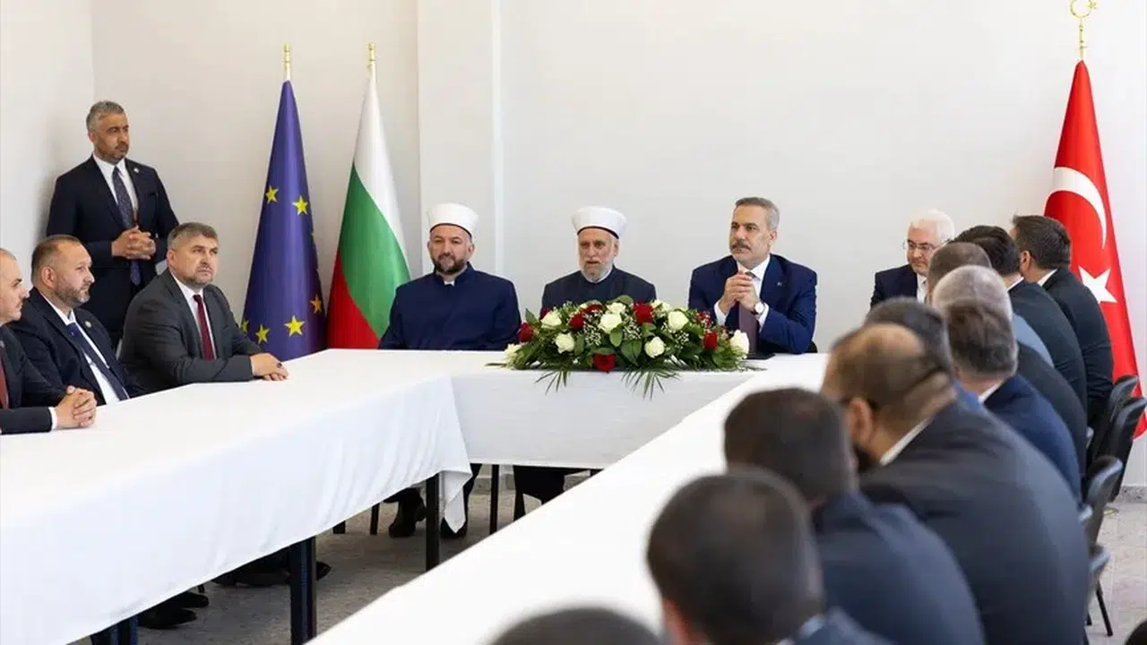 Bakan Fidan, Cumhurbaşkanı Erdoğan’ı temsilen GDAÜ zirvesi için Sofya’da