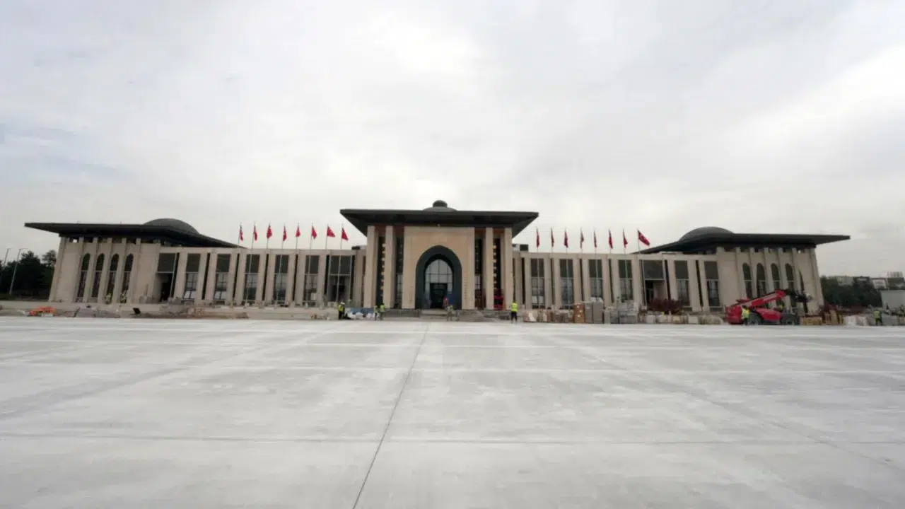 Ankara Havalimanı bugün hizmete açılıyor 