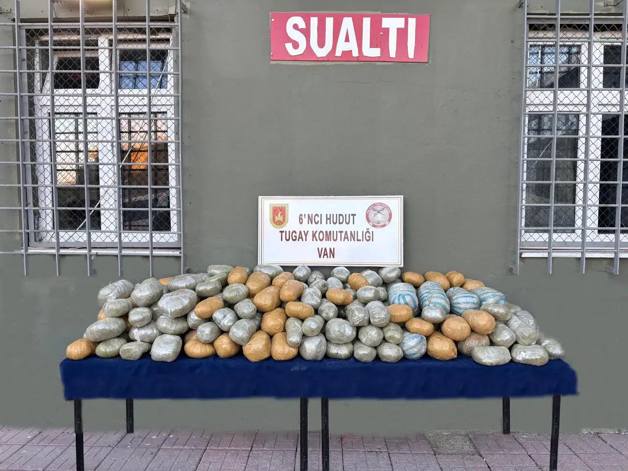 MSB duyurdu: Van hudut hattında yaklaşık 291 kilogram uyuşturucu ele geçirildi