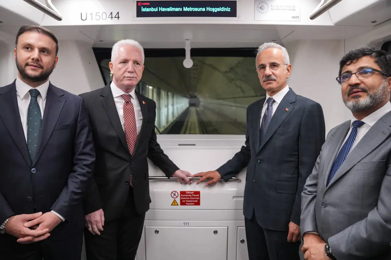 Bakan Uraloğlu: “Türkiye’nin en uzun ve en hızlı metro hatlarından birini tamamladık”