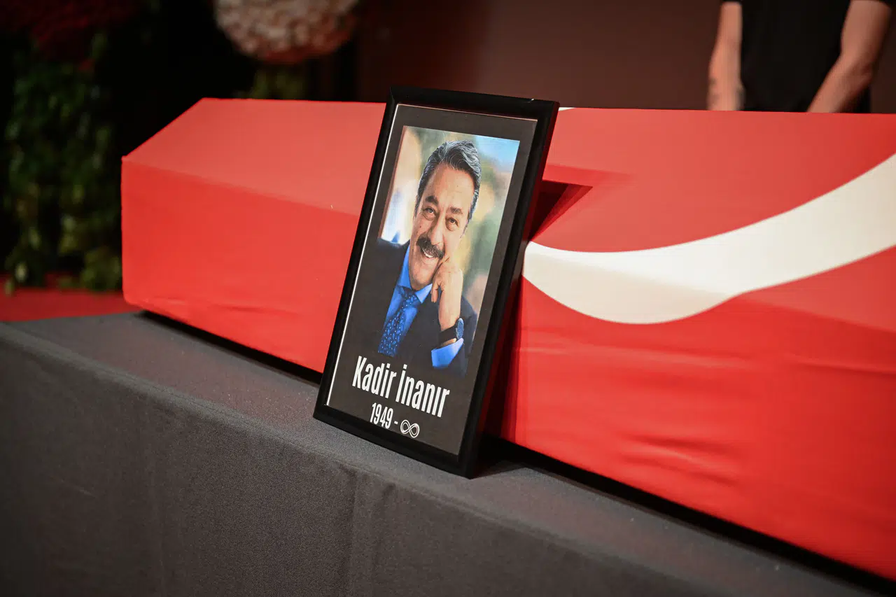 Kadir İnanır için Harbiye’de veda töreni düzenlendi