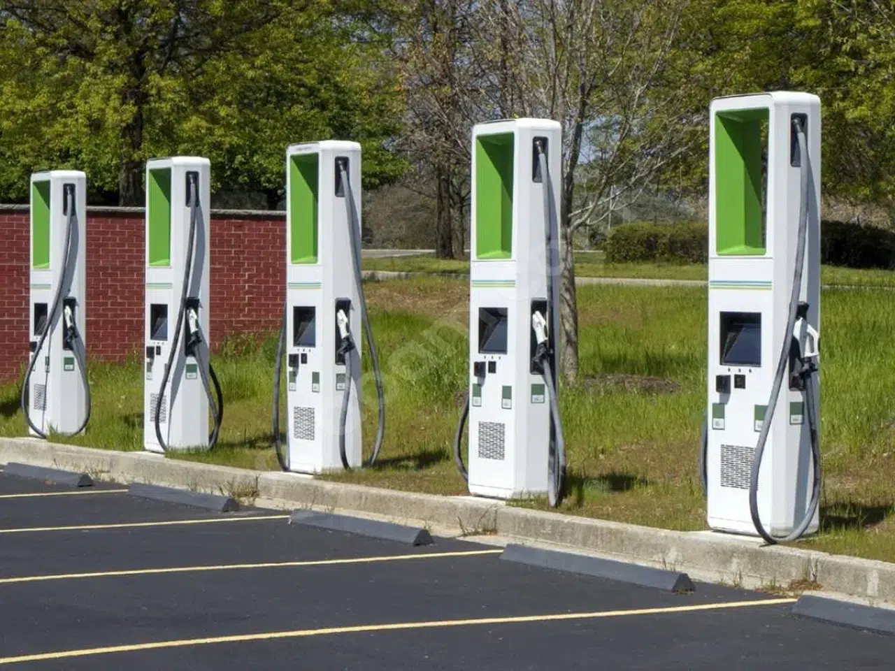 Türkiye’de elektrikli araç şarj soketi sayısı 44 bini aştı