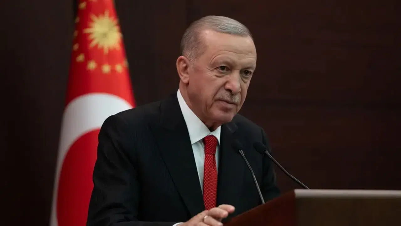 Cumhurbaşkanı Erdoğan’dan karne alan öğrencilere tebrik mesajı
