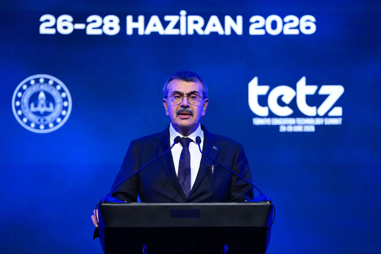 Bakan Tekin: “Bilgisini vicdanıyla dengeleyen bir nesil yetiştirmek istiyoruz”