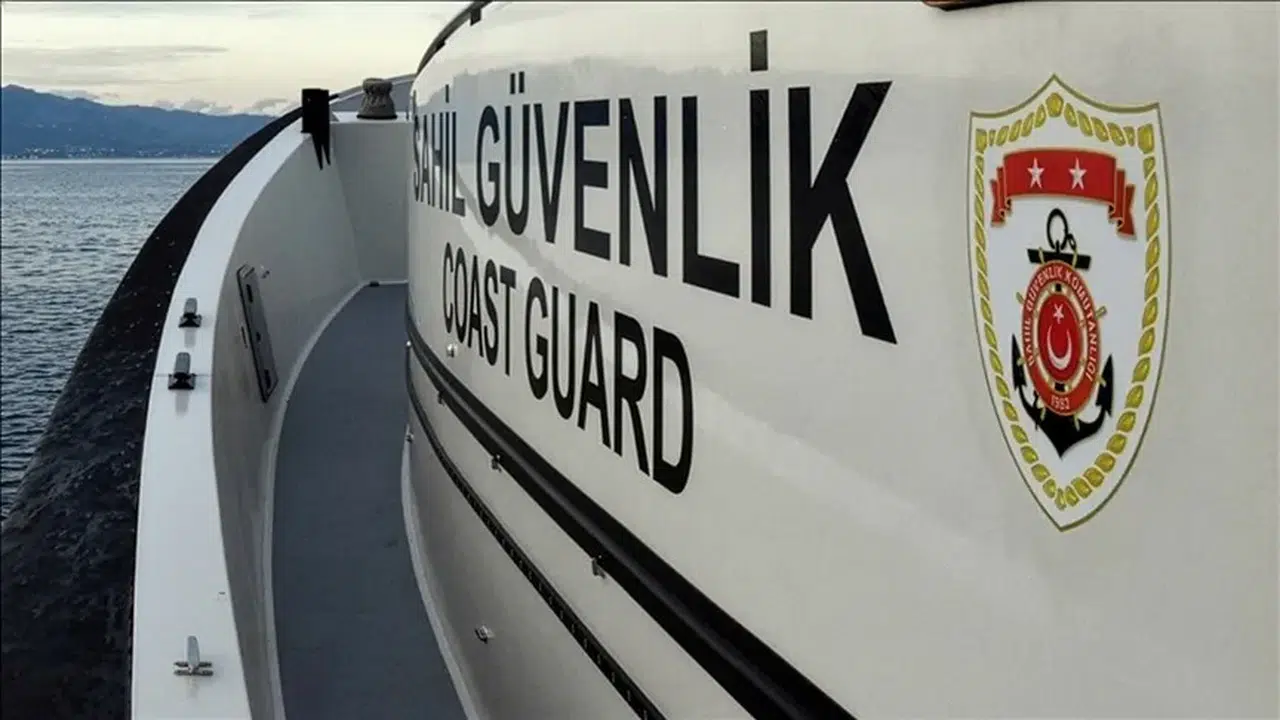 Karadeniz’de Türk balıkçı teknesine saldırı: 1 kişi hayatını kaybetti