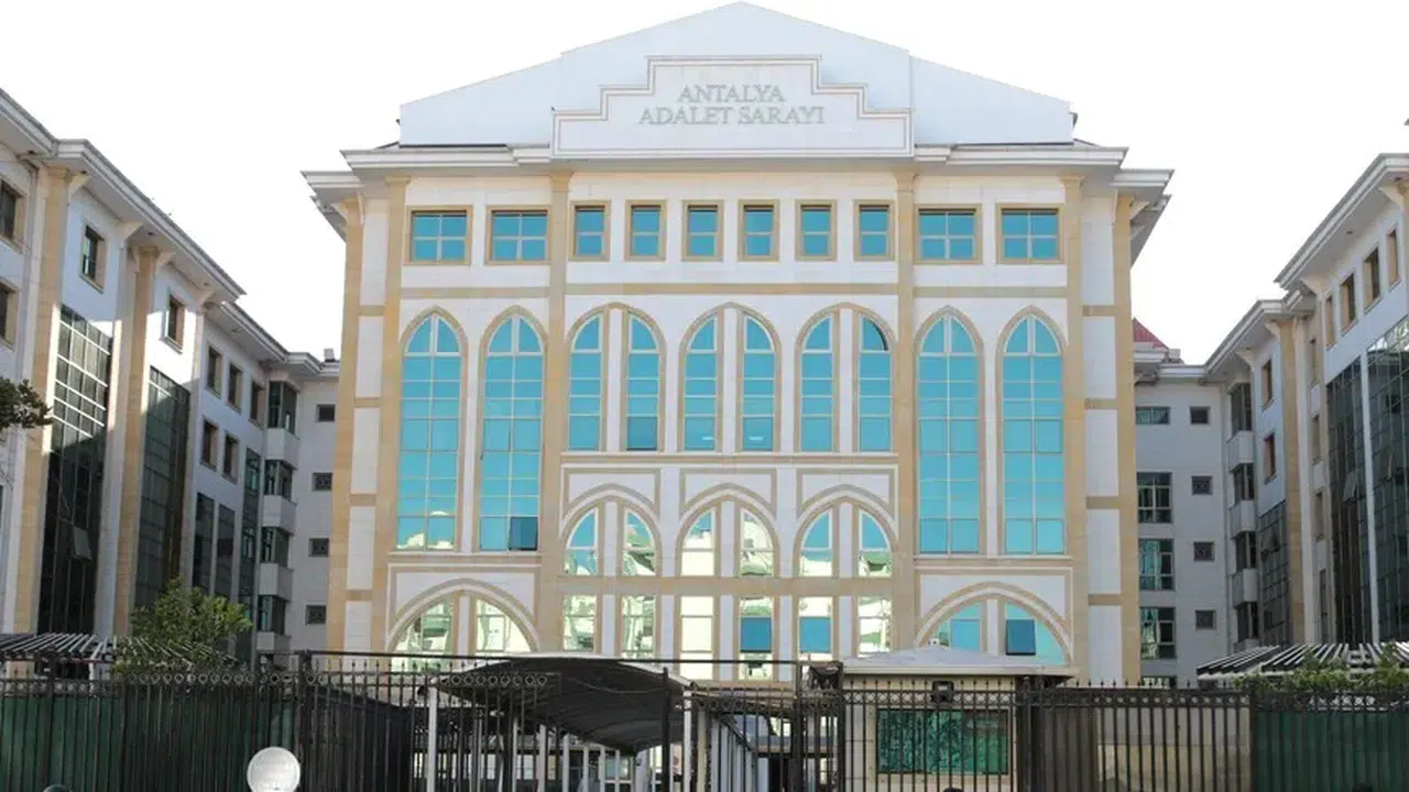 Antalya Büyükşehir Belediyesi soruşturmasında 10 kişi daha gözaltına alındı