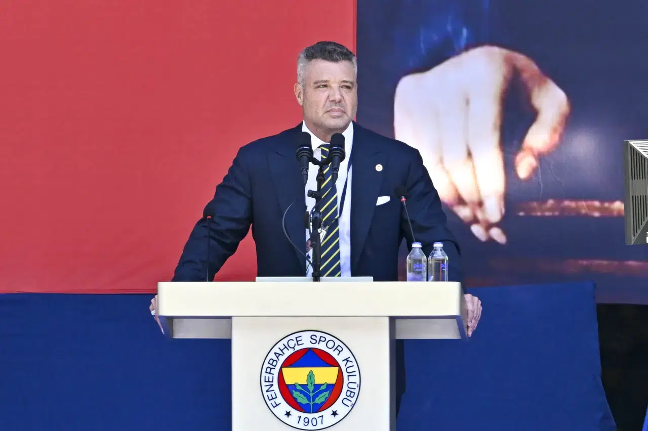 Fenerbahçe Başkanı Saran: "Fenerbahçe dünden büyüktür, bugünden büyüktür, hepimizden büyüktür”