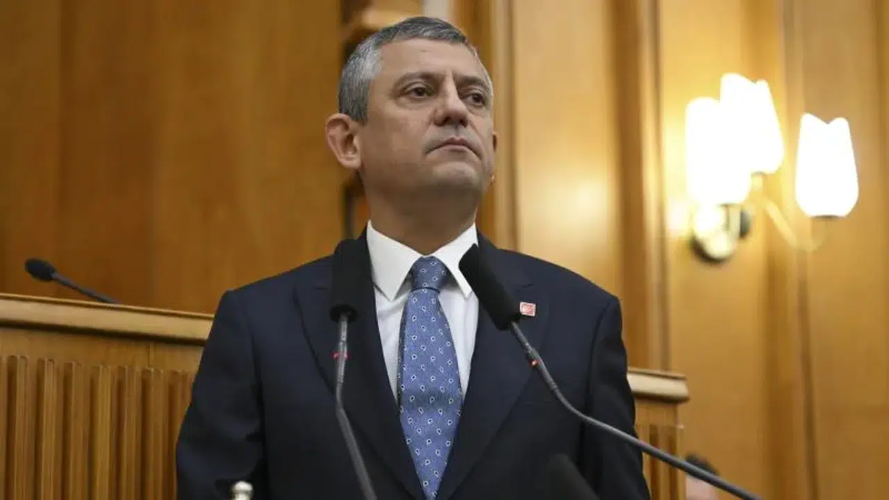 Özgür Özel: "Birkaç gün içinde yeni partimizi kuruyoruz"