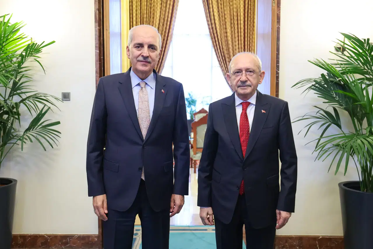 TBMM Başkanı Kurtulmuş, Kılıçdaroğlu ile Terörsüz Türkiye gündemiyle görüştü