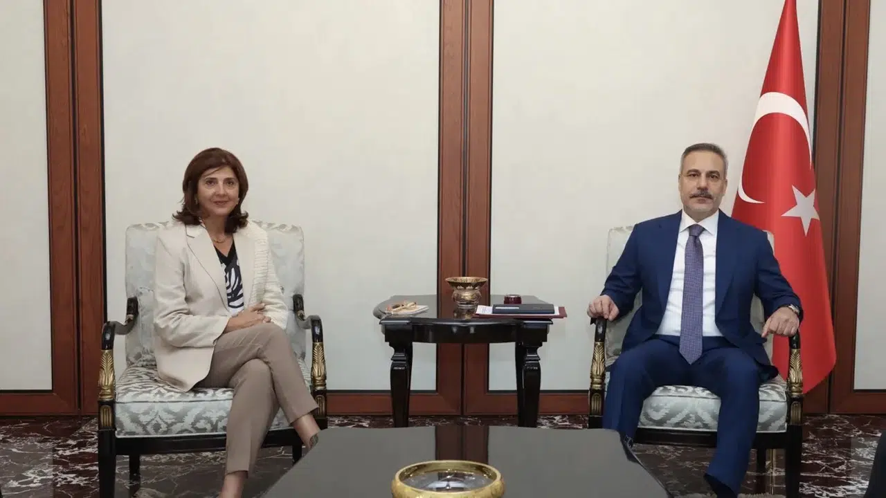 Bakan Fidan, BM’nin Kıbrıs Şahsi Temsilcisi Holguín’i kabul etti