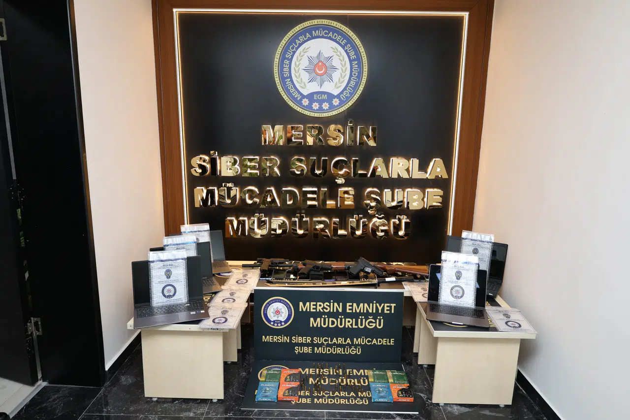 Mersin merkezli yasa dışı bahis operasyonunda 52 şüpheli tutuklandı