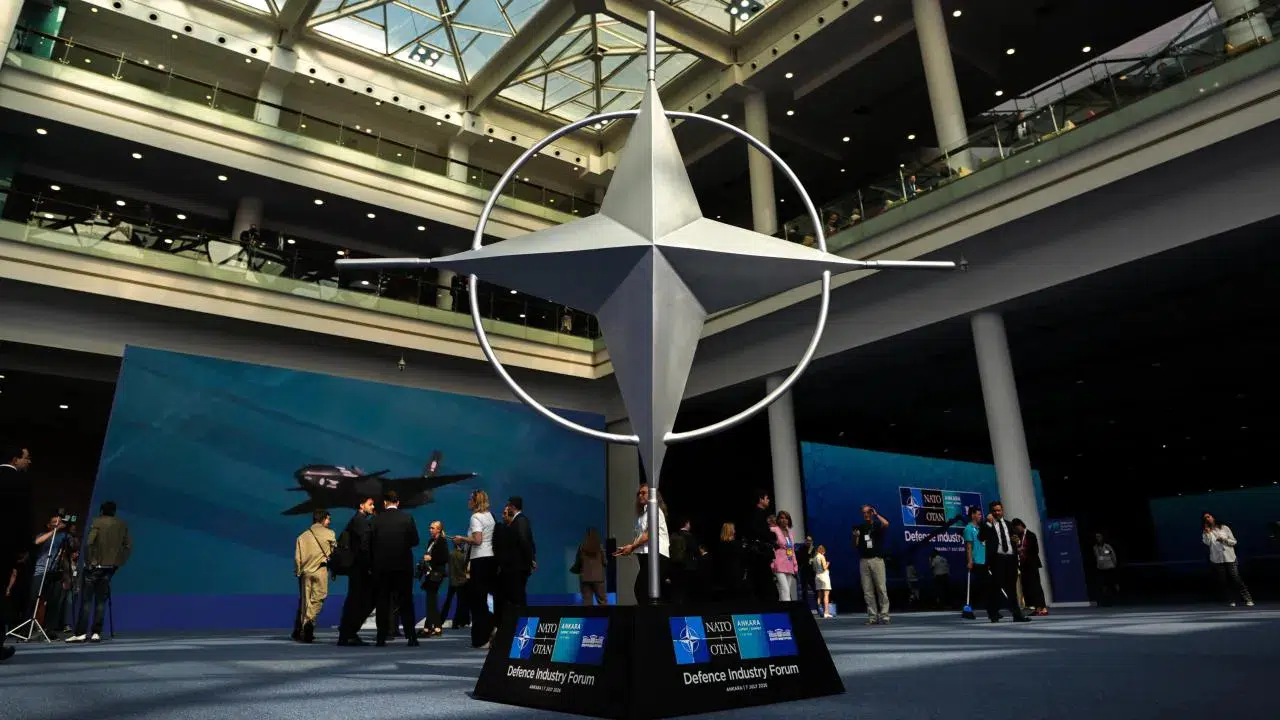 Ankara’da tarihi NATO Zirvesi’nde ikinci gün: Liderler kritik oturumda buluşuyor