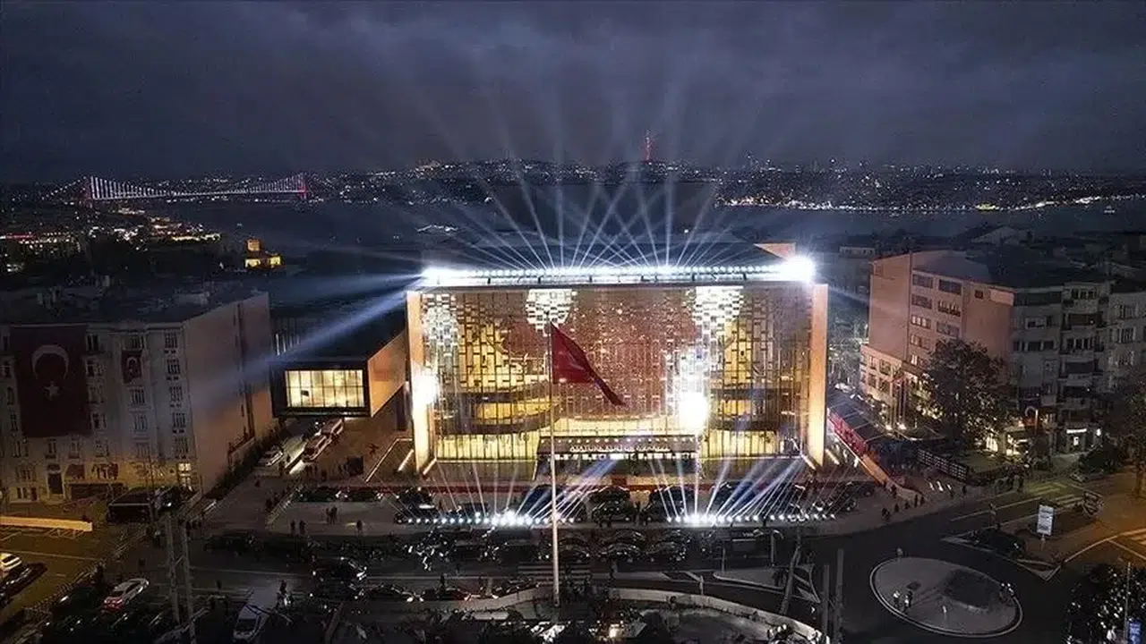 İstanbul’da bu hafta sanat dolu takvim: Konserden sergiye, tiyatrodan sinemaya birçok etkinlik