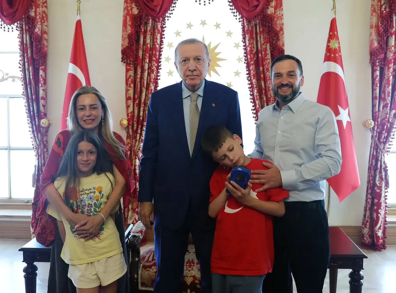 Cumhurbaşkanı Erdoğan, “Cake Not Hate” kampanyasıyla tanınan Joshua Harris’i kabul etti