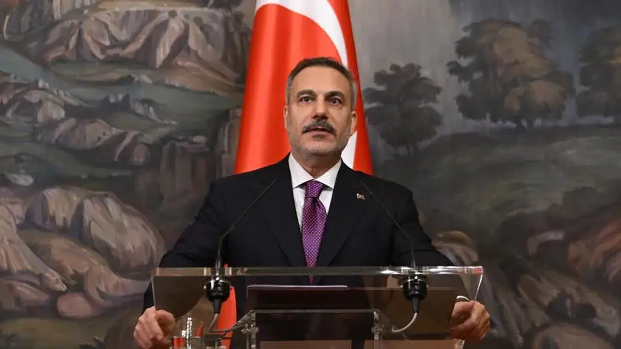 Bakan Fidan, Paris’te Ukrayna Zirvesi’nde Türkiye’yi temsil edecek
