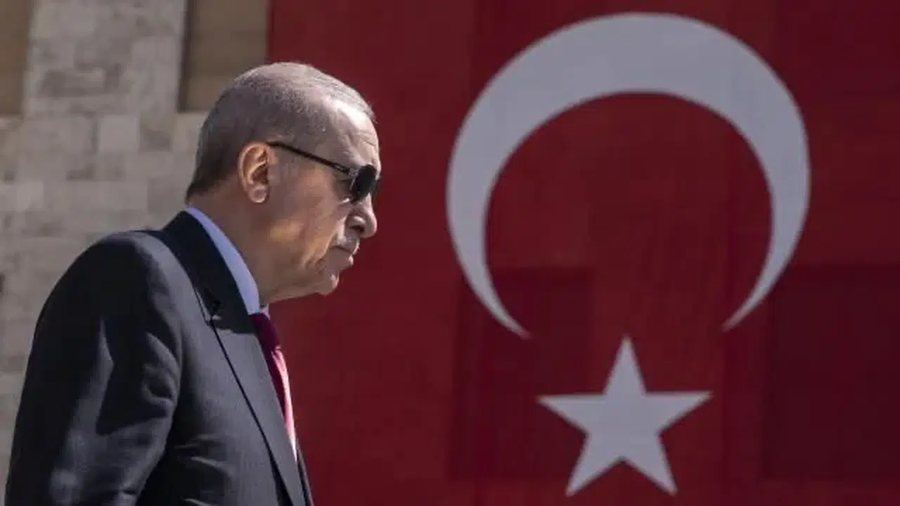 Cumhurbaşkanı Erdoğan: "Birlik ve beraberliğimizden ödün vermeden çalışmayı sürdürüyoruz"
