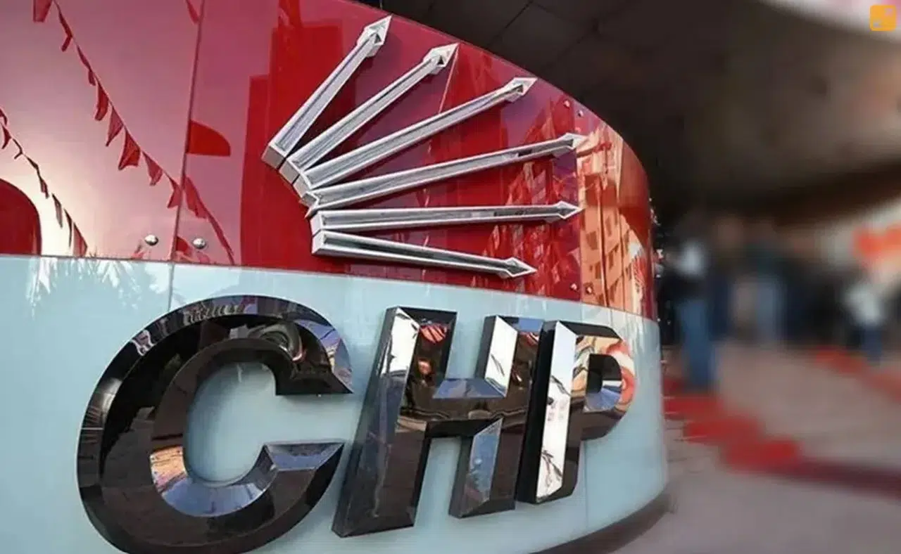 CHP’de 7 il başkanı daha görevden alındı