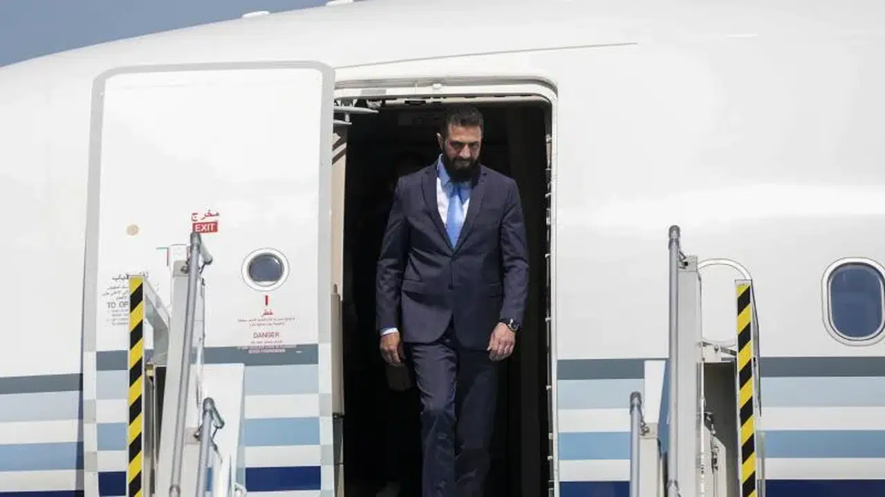 Ankara’da kritik Şara-Trump zirvesi: Ahmed Şara Ankara’ya ulaştı