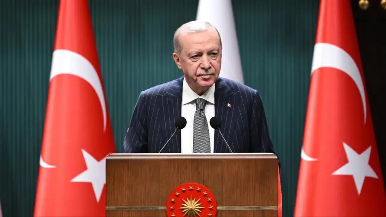 Cumhurbaşkanı Erdoğan, Filenin Sultanları’nı kutladı