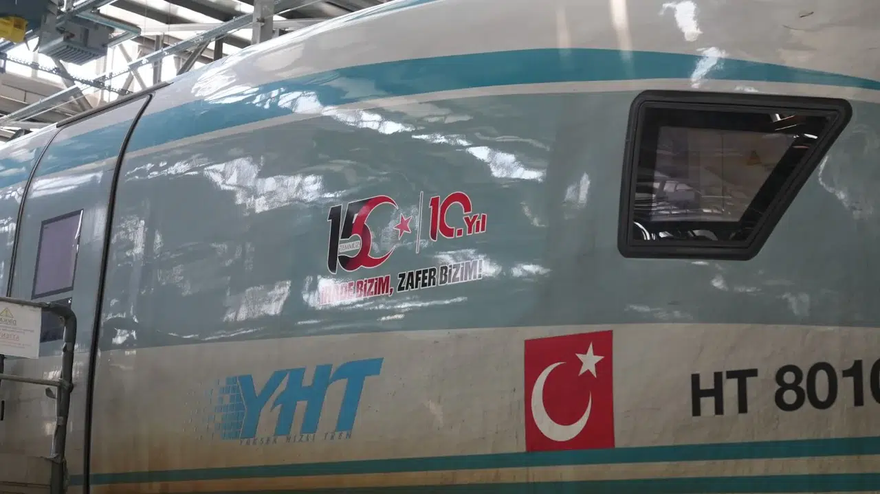 15 Temmuz’un 10. yılı YHT’lerin özel tasarımıyla raylara taşınacak