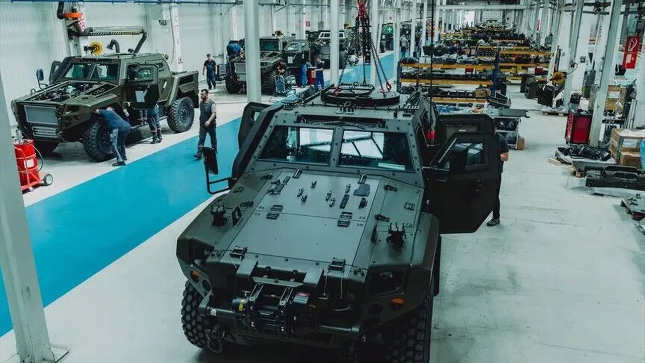 Romanya’da üretilen ilk COBRA II’ler ordu envanterine girdi
