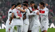 Hedef Dünya Kupası: Türkiye-Romanya maçı ilk 11'ler belli oldu
