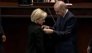CHP’den ayrılan Nimet Özdemir AK Parti saflarına katıldı