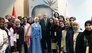 Cumhurbaşkanı Erdoğan, “Genç Müslüman Kadınlar Liderlik Programı” katılımcılarıyla görüştü