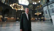 Cumhurbaşkanı Erdoğan, Ayasofya’nın 6’ncı yılına özel koleksiyon eser için takdim yazısı kaleme aldı
