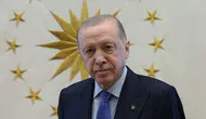 Cumhurbaşkanı Erdoğan, Kırkpınar Başpehlivanı Erkan Taş’ı tebrik etti