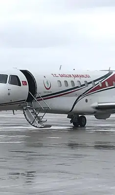 Ambulans uçak 2 günlük bebek için havalandı