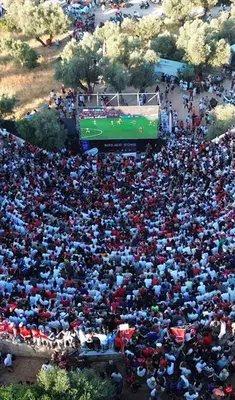Antalya’da milli maç heyecanı antik tiyatroda yaşandı