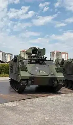 MKE’nin geliştirdiği 3 elektrikli zırhlı personel taşıyıcısı Mehmetçik’e teslim edildi