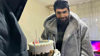 Üç yıl sonra ilk adım: Barış 25. yaşını sürprizle kutladı