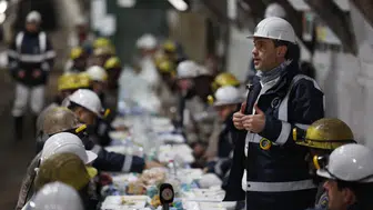 Bakan Alparslan Bayraktar, madencilerle iftar sofrasında buluştu