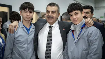 Mesleki eğitimde Türkiye vurgusu: Bakan Tekin’den 28 Şubat ve katsayı değerlendirmesi