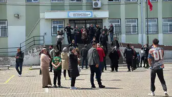 Diyarbakır’da okul çevresinde silahlı saldırı paniği: Şüpheli gözaltında