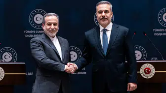 Bakan Fidan, İranlı mevkidaşı Arakçi ile görüştü