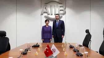 Bakan Kurum, AIIB Başkanı Zou Jiayi ile iklim ve yeniden inşa sürecini görüştü
