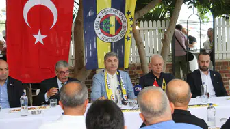 Fenerbahçe Kulübü Başkan Adayı Safi, Fethiye'de taraftarlarla buluştu