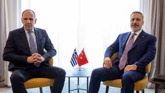 Bakan Fidan, Yunan mevkidaşı Yerapetritis ile görüştü