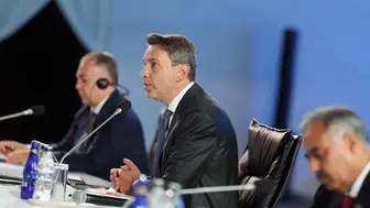 Bakan Bayraktar: "Enerji verimliliği küresel iklim gündeminin merkezine yerleşmeli"