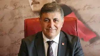 İzmir Büyükşehir Belediye Başkanı Cemil Tugay CHP’den istifa etti