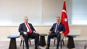 Bakan Fidan, Hak ve Özgürlükler Partisi Genel Başkanı Peevski ile görüştü