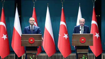 Cumhurbaşkanı Erdoğan: “Vazgeçilmez yere sahip iki NATO müttefiki olarak çalışıyoruz”